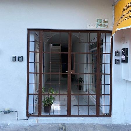 Departamento Colibri Apartment Косумел Екстериор снимка